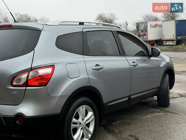 Сірий Ніссан Кашкай 2, об'ємом двигуна 2 л та пробігом 236 тис. км за 9350 $, фото 6 на Automoto.ua