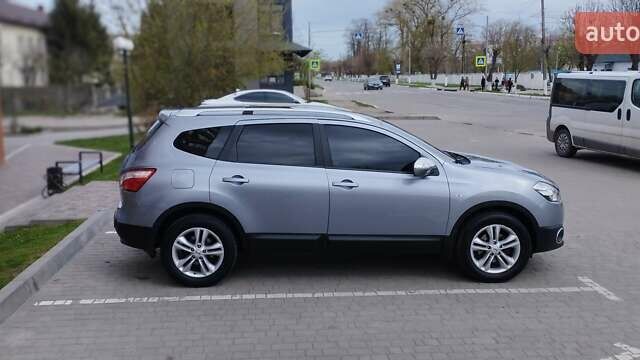 Сірий Ніссан Кашкай 2, об'ємом двигуна 1.46 л та пробігом 251 тис. км за 10200 $, фото 11 на Automoto.ua