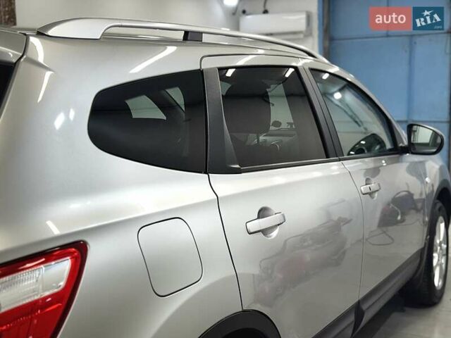 Сірий Ніссан Кашкай 2, об'ємом двигуна 2 л та пробігом 84 тис. км за 12500 $, фото 15 на Automoto.ua