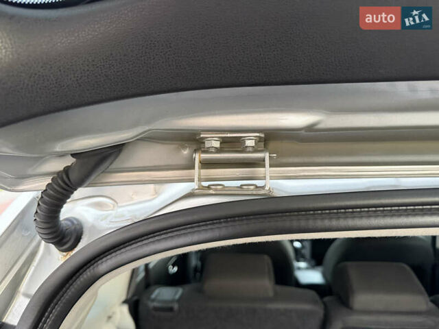 Сірий Ніссан Кашкай 2, об'ємом двигуна 1.6 л та пробігом 205 тис. км за 9777 $, фото 43 на Automoto.ua