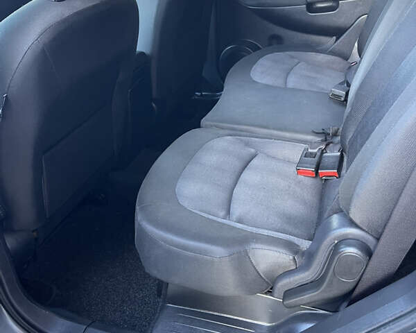 Серый Ниссан Кашкай 2, объемом двигателя 2 л и пробегом 188 тыс. км за 10999 $, фото 25 на Automoto.ua