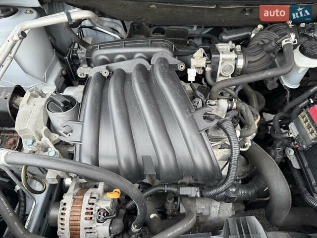 Сірий Ніссан Кашкай 2, об'ємом двигуна 1.6 л та пробігом 205 тис. км за 9777 $, фото 87 на Automoto.ua