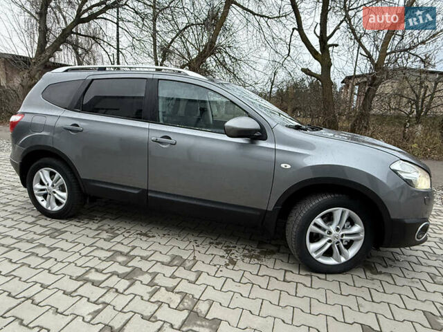 Серый Ниссан Кашкай 2, объемом двигателя 1.5 л и пробегом 210 тыс. км за 10500 $, фото 2 на Automoto.ua