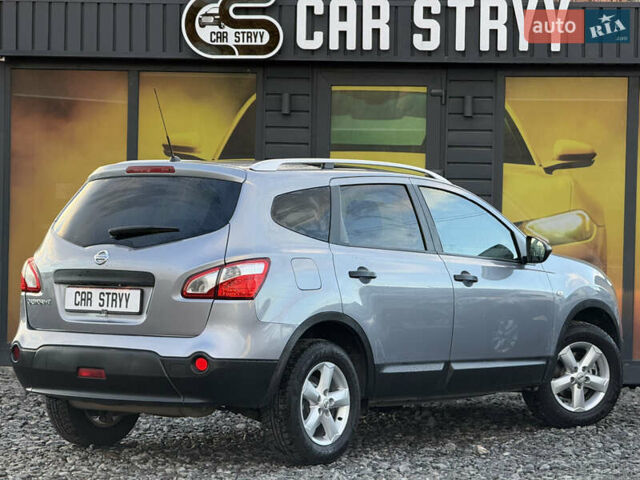 Сірий Ніссан Кашкай 2, об'ємом двигуна 1.6 л та пробігом 205 тис. км за 9999 $, фото 17 на Automoto.ua