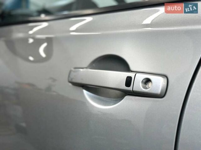 Сірий Ніссан Кашкай 2, об'ємом двигуна 2 л та пробігом 84 тис. км за 12500 $, фото 26 на Automoto.ua