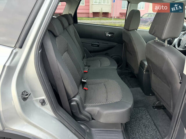 Сірий Ніссан Кашкай 2, об'ємом двигуна 1.6 л та пробігом 205 тис. км за 9777 $, фото 62 на Automoto.ua