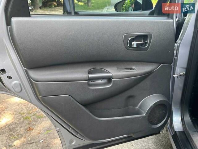 Серый Ниссан Кашкай 2, объемом двигателя 1.5 л и пробегом 252 тыс. км за 10490 $, фото 23 на Automoto.ua