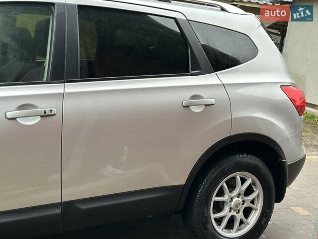 Серый Ниссан Кашкай 2, объемом двигателя 1.6 л и пробегом 107 тыс. км за 8950 $, фото 8 на Automoto.ua