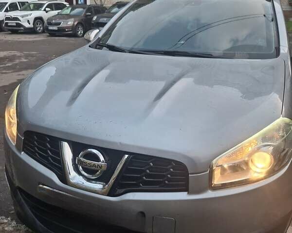 Серый Ниссан Кашкай 2, объемом двигателя 1.6 л и пробегом 257 тыс. км за 10400 $, фото 15 на Automoto.ua