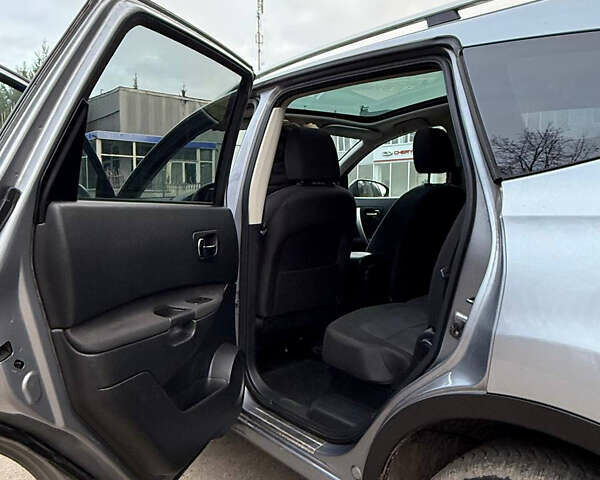 Сірий Ніссан Кашкай 2, об'ємом двигуна 1.6 л та пробігом 165 тис. км за 10300 $, фото 26 на Automoto.ua