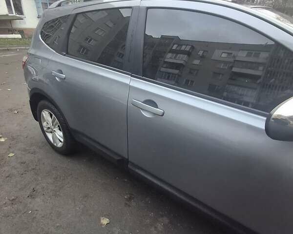 Серый Ниссан Кашкай 2, объемом двигателя 1.6 л и пробегом 257 тыс. км за 10400 $, фото 24 на Automoto.ua