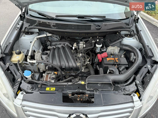 Сірий Ніссан Кашкай 2, об'ємом двигуна 1.6 л та пробігом 205 тис. км за 9777 $, фото 86 на Automoto.ua