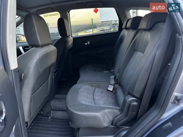 Ниссан Кашкай 2 2010 в Хмельницком на Automoto.ua Серый Ниссан Кашкай 2, объемом двигателя 2 л и пробегом 234 тыс. км за 9900 $, фото 15 на Automoto.ua