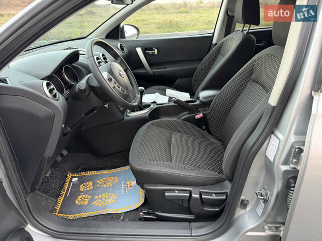 Сірий Ніссан Кашкай 2, об'ємом двигуна 1.6 л та пробігом 205 тис. км за 9777 $, фото 34 на Automoto.ua