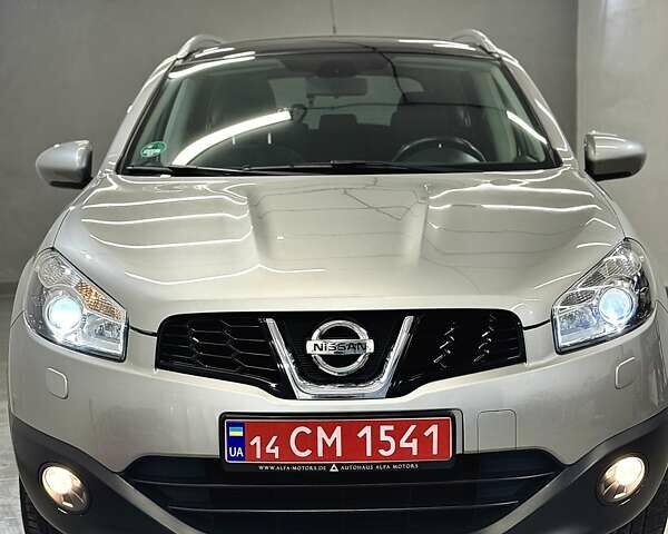 Сірий Ніссан Кашкай 2, об'ємом двигуна 2 л та пробігом 84 тис. км за 12500 $, фото 36 на Automoto.ua