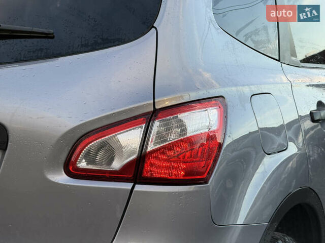 Сірий Ніссан Кашкай 2, об'ємом двигуна 1.6 л та пробігом 205 тис. км за 9999 $, фото 20 на Automoto.ua