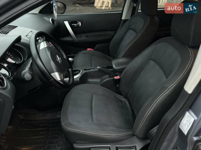 Сірий Ніссан Кашкай 2, об'ємом двигуна 2 л та пробігом 236 тис. км за 9350 $, фото 18 на Automoto.ua