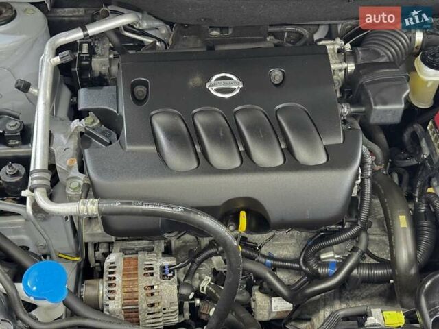 Сірий Ніссан Кашкай 2, об'ємом двигуна 2 л та пробігом 84 тис. км за 12500 $, фото 58 на Automoto.ua