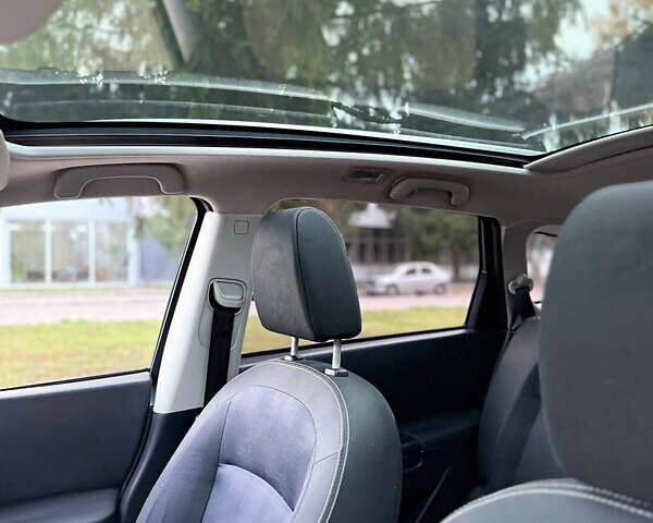 Сірий Ніссан Кашкай 2, об'ємом двигуна 1.6 л та пробігом 165 тис. км за 10300 $, фото 11 на Automoto.ua