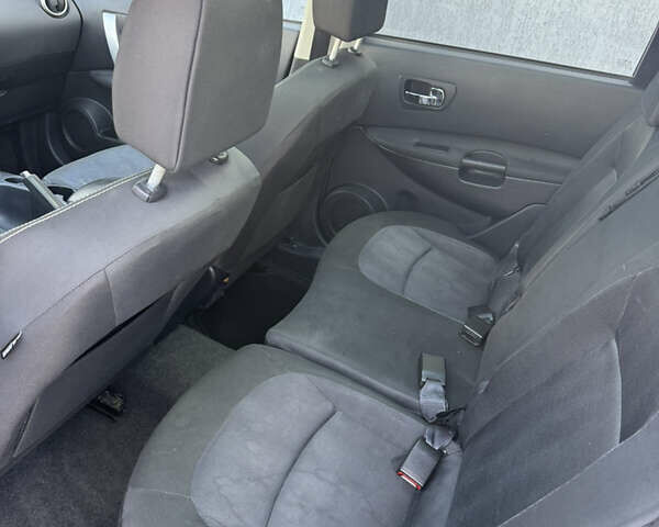 Ниссан Кашкай 2 2010 в Львове на Automoto.ua Серый Ниссан Кашкай 2, объемом двигателя 1.5 л и пробегом 198 тыс. км за 8500 $, фото 6 на Automoto.ua