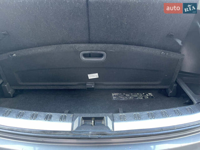 Серый Ниссан Кашкай 2, объемом двигателя 2 л и пробегом 188 тыс. км за 10999 $, фото 44 на Automoto.ua