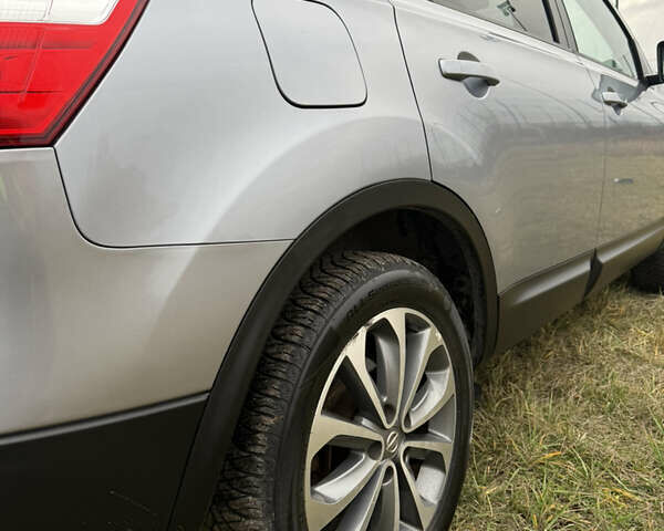Сірий Ніссан Кашкай 2, об'ємом двигуна 1.5 л та пробігом 200 тис. км за 12100 $, фото 9 на Automoto.ua
