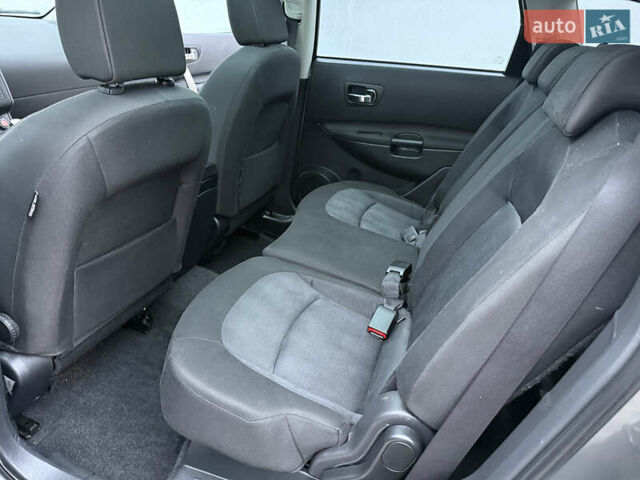 Серый Ниссан Кашкай 2, объемом двигателя 1.5 л и пробегом 210 тыс. км за 10500 $, фото 16 на Automoto.ua