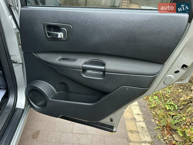 Серый Ниссан Кашкай 2, объемом двигателя 1.6 л и пробегом 107 тыс. км за 8950 $, фото 22 на Automoto.ua