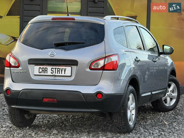 Сірий Ніссан Кашкай 2, об'ємом двигуна 1.6 л та пробігом 205 тис. км за 9999 $, фото 18 на Automoto.ua