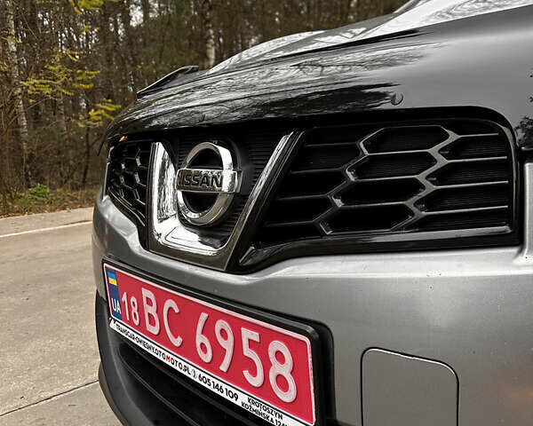 Серый Ниссан Кашкай 2, объемом двигателя 1.5 л и пробегом 197 тыс. км за 10700 $, фото 28 на Automoto.ua