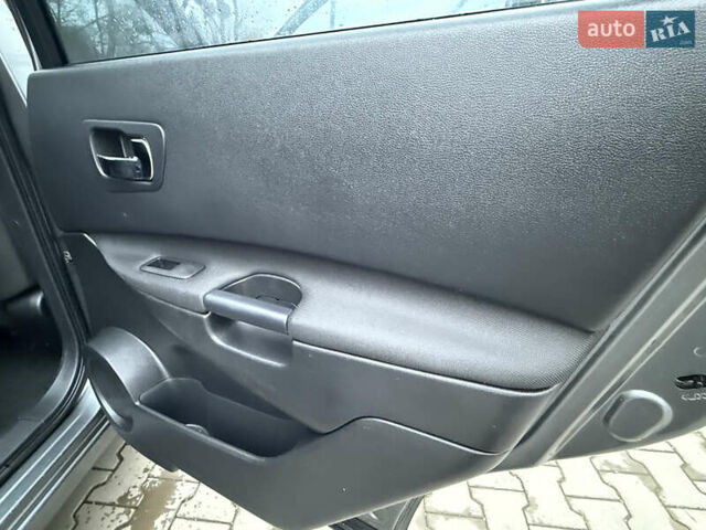 Серый Ниссан Кашкай 2, объемом двигателя 1.5 л и пробегом 210 тыс. км за 10500 $, фото 12 на Automoto.ua