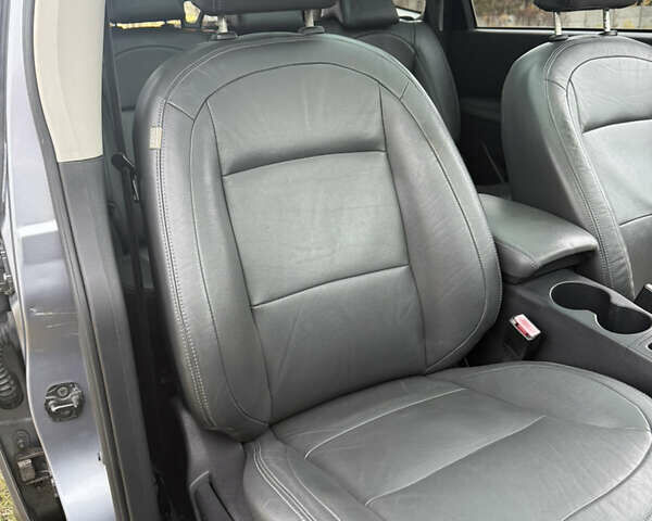 Сірий Ніссан Кашкай 2, об'ємом двигуна 1.5 л та пробігом 200 тис. км за 12100 $, фото 31 на Automoto.ua