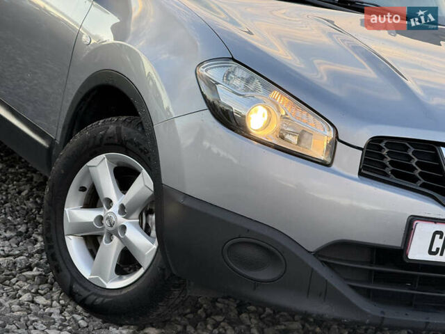 Сірий Ніссан Кашкай 2, об'ємом двигуна 1.6 л та пробігом 205 тис. км за 9999 $, фото 10 на Automoto.ua