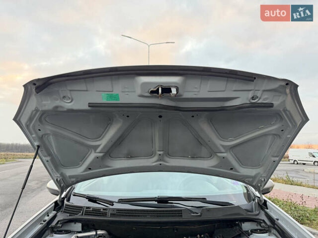 Сірий Ніссан Кашкай 2, об'ємом двигуна 1.6 л та пробігом 205 тис. км за 9777 $, фото 85 на Automoto.ua