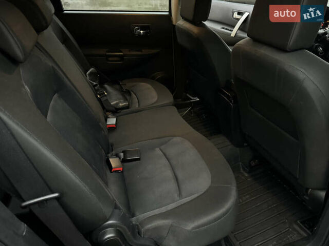 Сірий Ніссан Кашкай 2, об'ємом двигуна 2 л та пробігом 236 тис. км за 9350 $, фото 29 на Automoto.ua