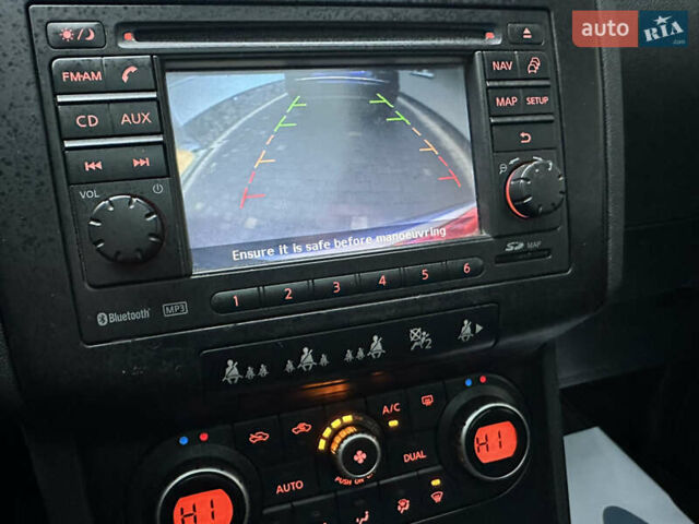 Серый Ниссан Кашкай 2, объемом двигателя 1.6 л и пробегом 107 тыс. км за 8950 $, фото 74 на Automoto.ua