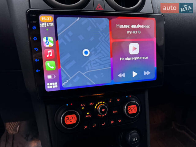 Сірий Ніссан Кашкай 2, об'ємом двигуна 2 л та пробігом 236 тис. км за 9350 $, фото 22 на Automoto.ua