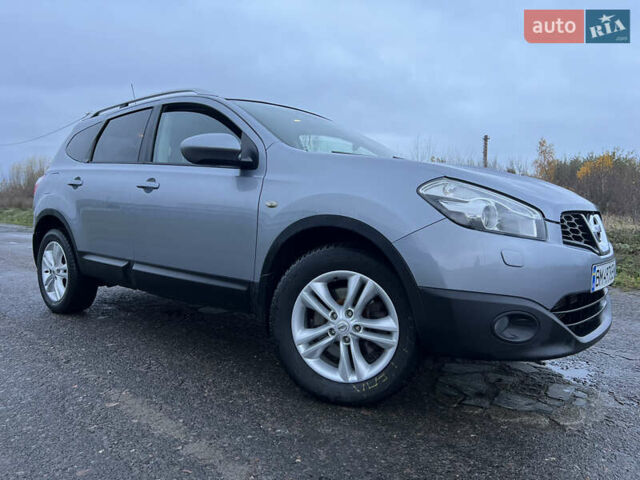 Серый Ниссан Кашкай 2, объемом двигателя 2 л и пробегом 178 тыс. км за 11200 $, фото 13 на Automoto.ua