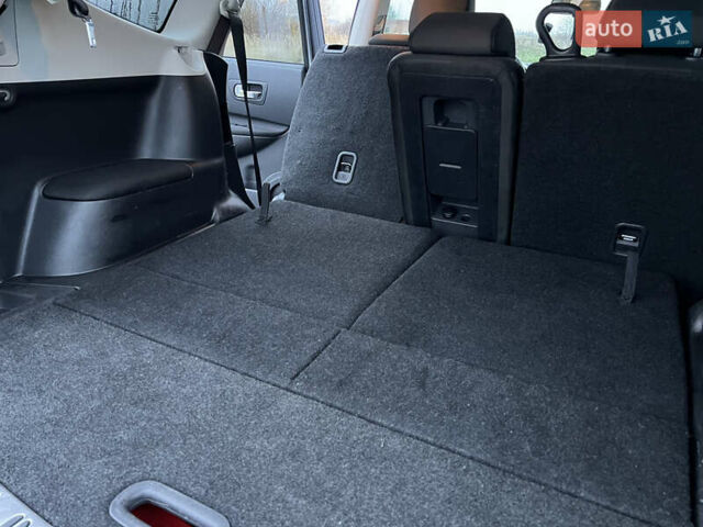 Серый Ниссан Кашкай 2, объемом двигателя 2 л и пробегом 178 тыс. км за 11200 $, фото 58 на Automoto.ua