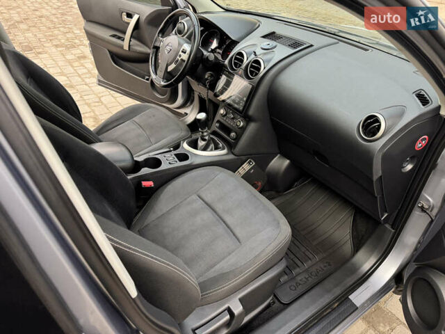 Серый Ниссан Кашкай 2, объемом двигателя 1.5 л и пробегом 247 тыс. км за 10350 $, фото 47 на Automoto.ua