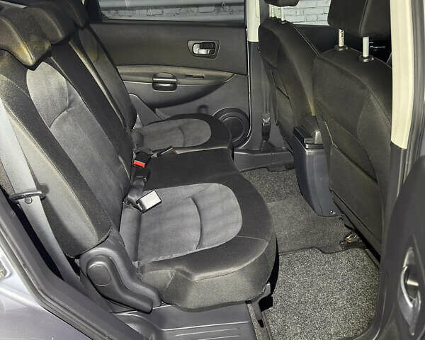 Ниссан Кашкай 2 2011 в Сумах на Automoto.ua Серый Ниссан Кашкай 2, объемом двигателя 2 л и пробегом 170 тыс. км за 11300 $, фото 19 на Automoto.ua