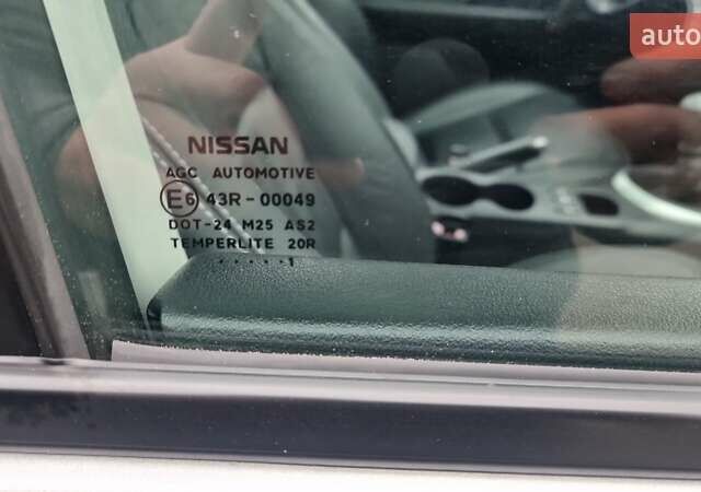 Серый Ниссан Кашкай 2, объемом двигателя 2 л и пробегом 202 тыс. км за 10900 $, фото 30 на Automoto.ua