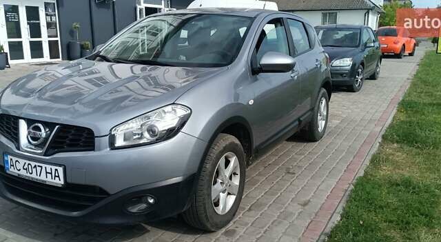 Сірий Ніссан Кашкай 2, об'ємом двигуна 2 л та пробігом 231 тис. км за 10700 $, фото 12 на Automoto.ua