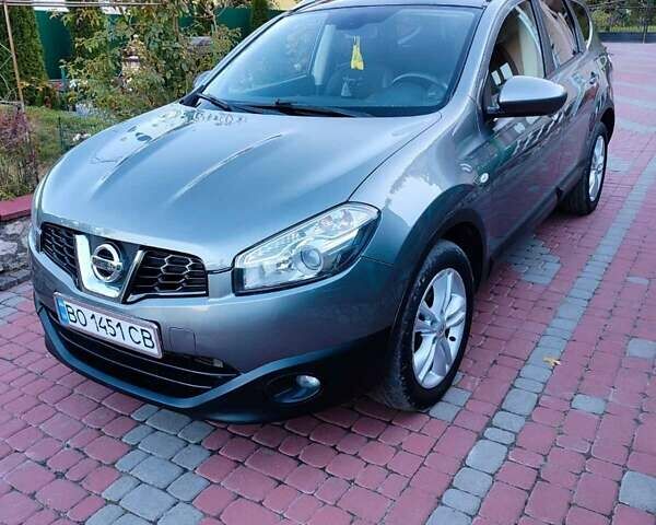 Серый Ниссан Кашкай 2, объемом двигателя 2 л и пробегом 244 тыс. км за 11200 $, фото 5 на Automoto.ua