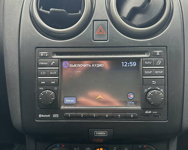 Серый Ниссан Кашкай 2, объемом двигателя 2 л и пробегом 236 тыс. км за 12900 $, фото 11 на Automoto.ua