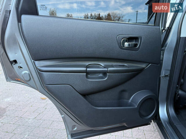 Сірий Ніссан Кашкай 2, об'ємом двигуна 1.5 л та пробігом 229 тис. км за 11600 $, фото 65 на Automoto.ua