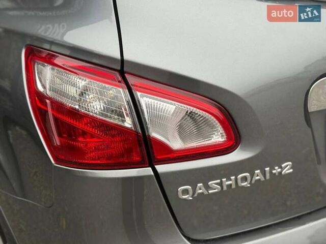 Серый Ниссан Кашкай 2, объемом двигателя 2 л и пробегом 230 тыс. км за 12200 $, фото 15 на Automoto.ua
