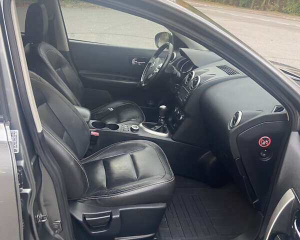 Ниссан Кашкай 2 2011 в Трускавце на Automoto.ua Серый Ниссан Кашкай 2, объемом двигателя 1.6 л и пробегом 208 тыс. км за 11850 $, фото 7 на Automoto.ua