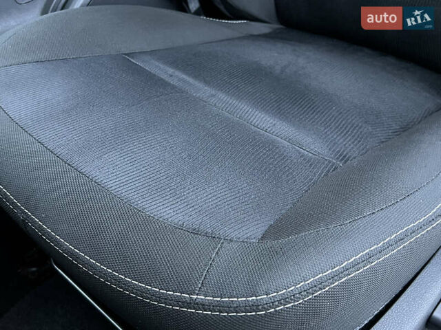 Серый Ниссан Кашкай 2, объемом двигателя 2 л и пробегом 178 тыс. км за 11200 $, фото 24 на Automoto.ua