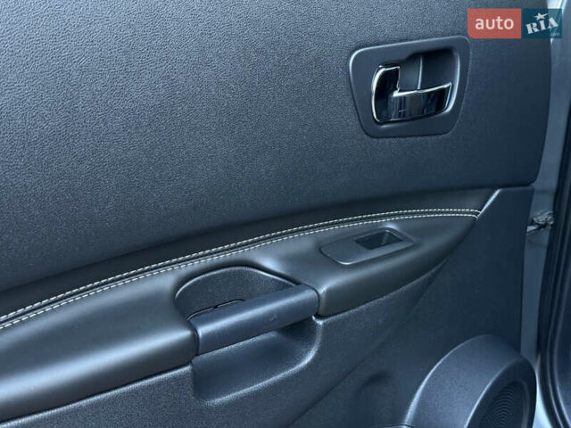 Сірий Ніссан Кашкай 2, об'ємом двигуна 1.5 л та пробігом 229 тис. км за 11600 $, фото 66 на Automoto.ua